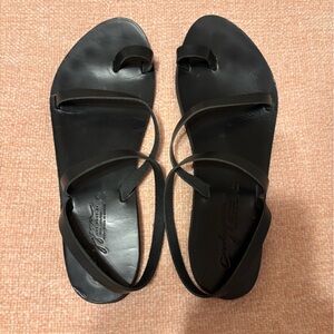 Black Rhodes Leather Women's Sandals